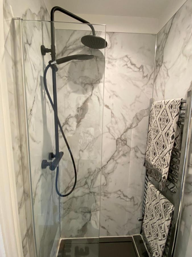 Luxury Spacious Renovated Townhouse Grantham Extérieur photo