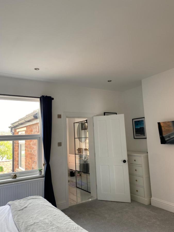 Luxury Spacious Renovated Townhouse Grantham Extérieur photo